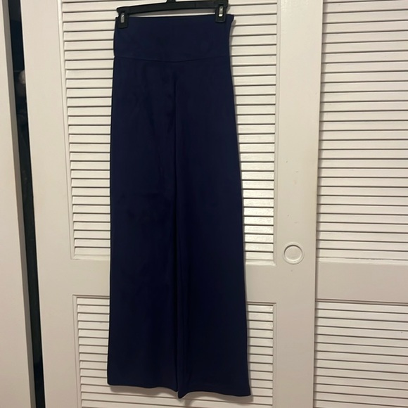 NWT Last Tango navy super soft stretchy suede like flowy pants - Picture 3 of 9